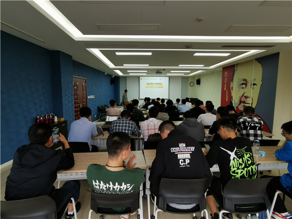 图1.jpg